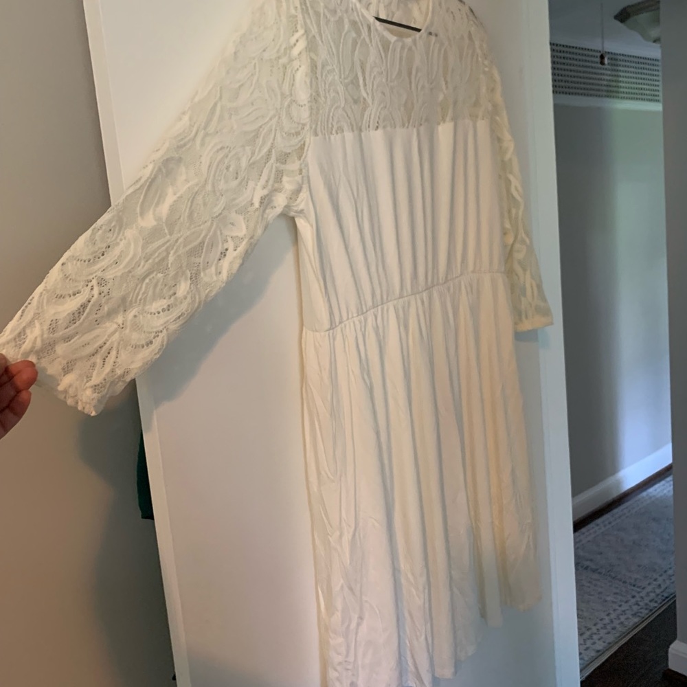 Beautiful brand new white dress from chic soul!